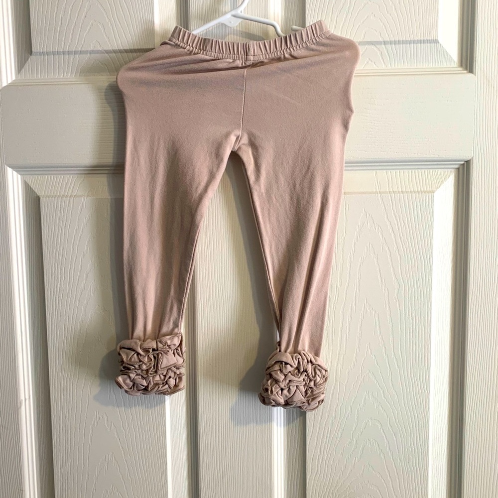 Ruffle pants